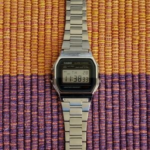 Y2K 2000s Vintage Retro Casio Silver Waterproof Like New A158W